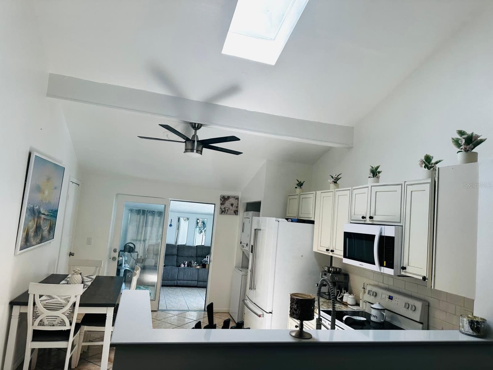 16004 SADDLE CREEK