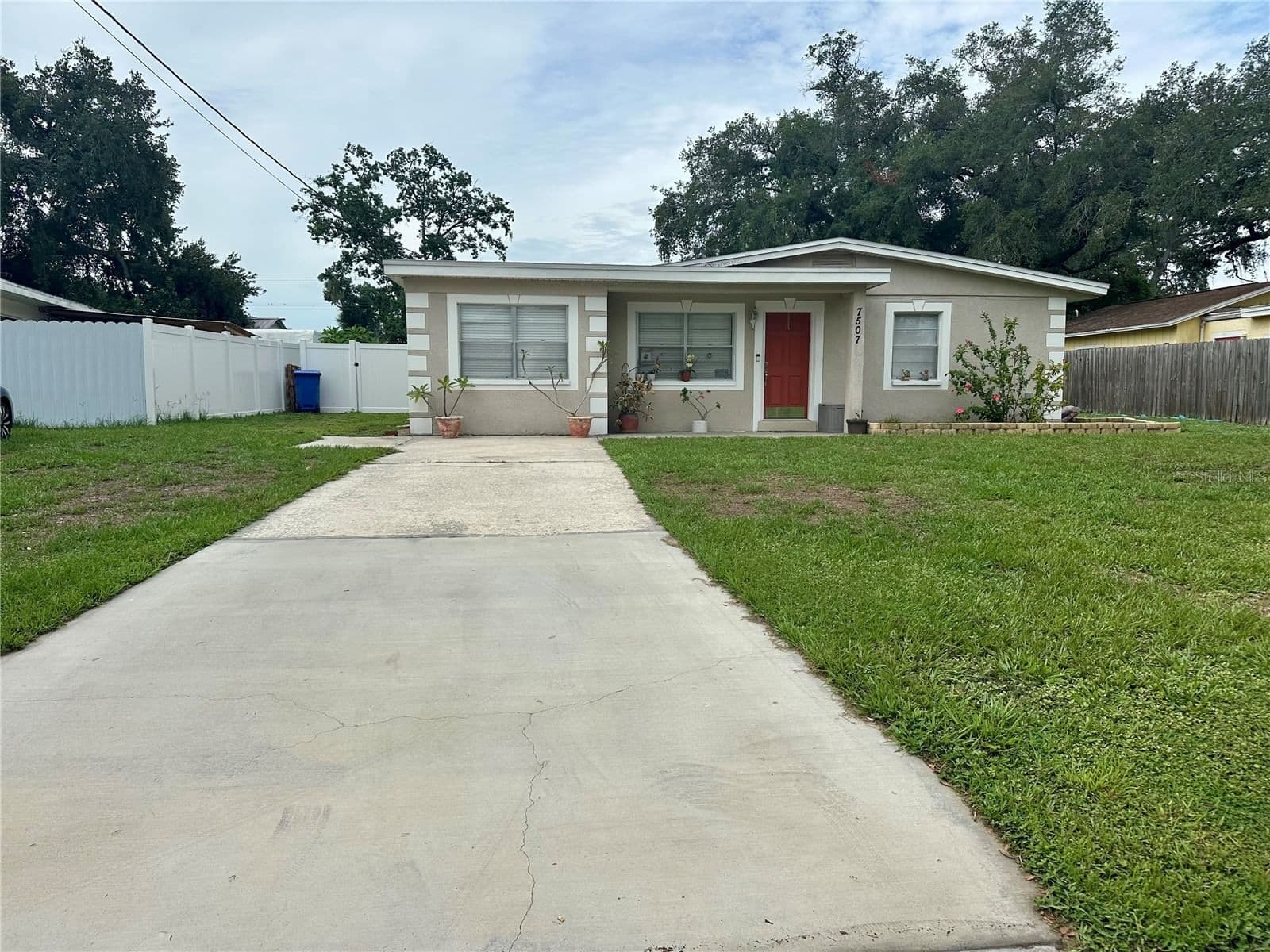 7507 CORAL VINE