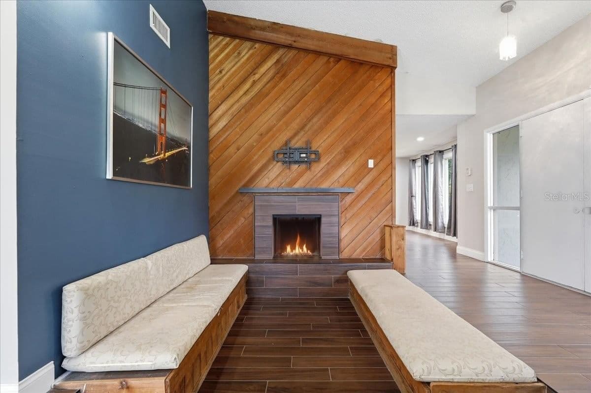 107 ELM