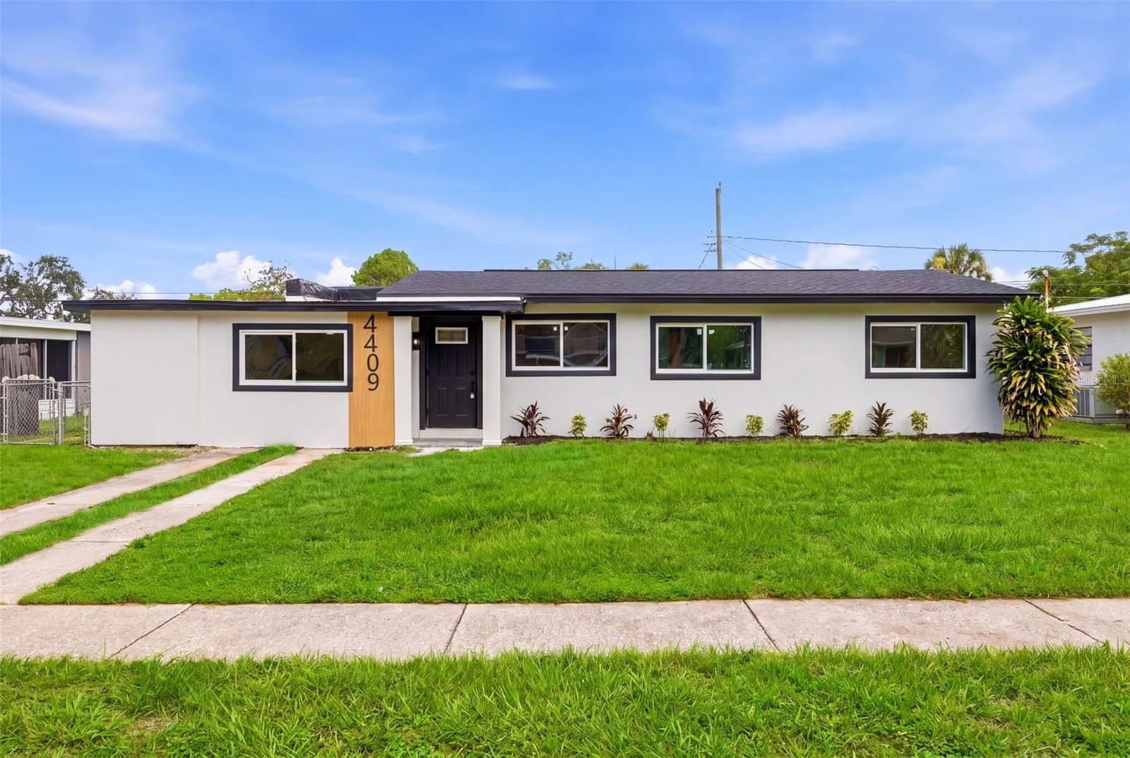 4409 WYOMING