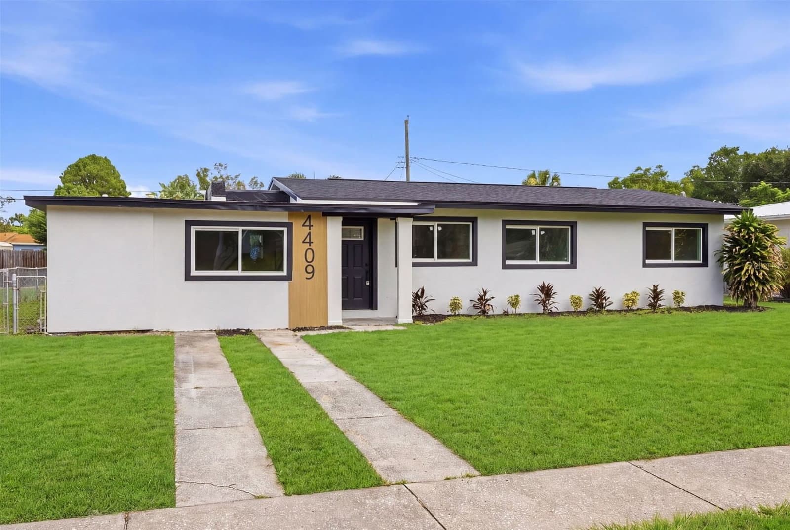 4409 WYOMING