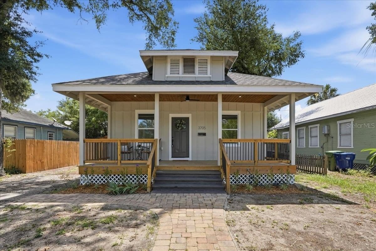 3705 HIGHLAND