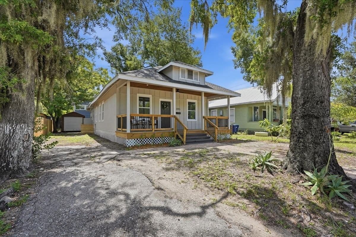 3705 HIGHLAND