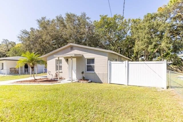4318 BERKLEY