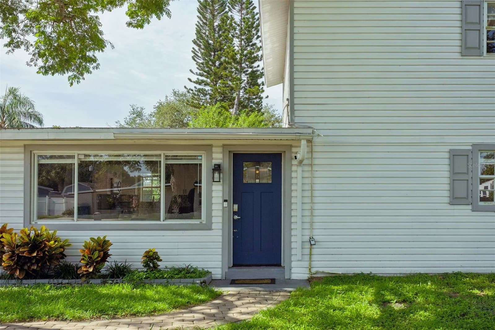 4012 FAIRVIEW