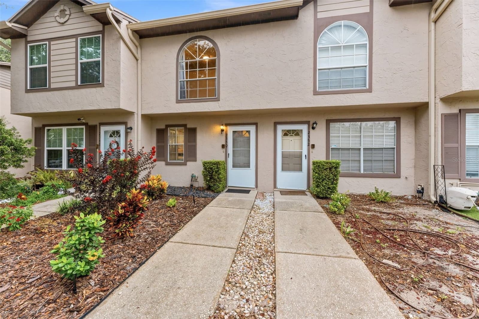 2350 FLETCHERS POINT