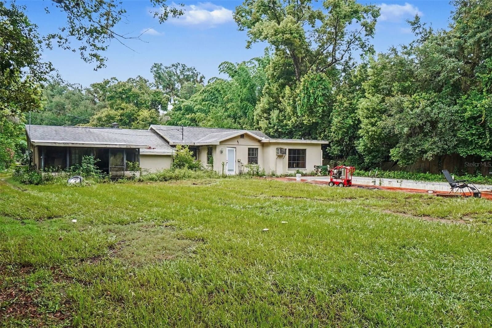 3220 GARDNER