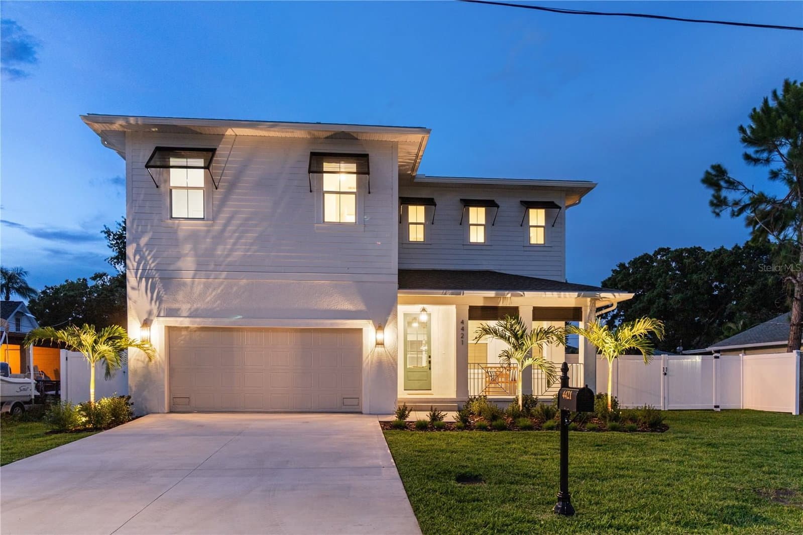 4421 BAY COURT