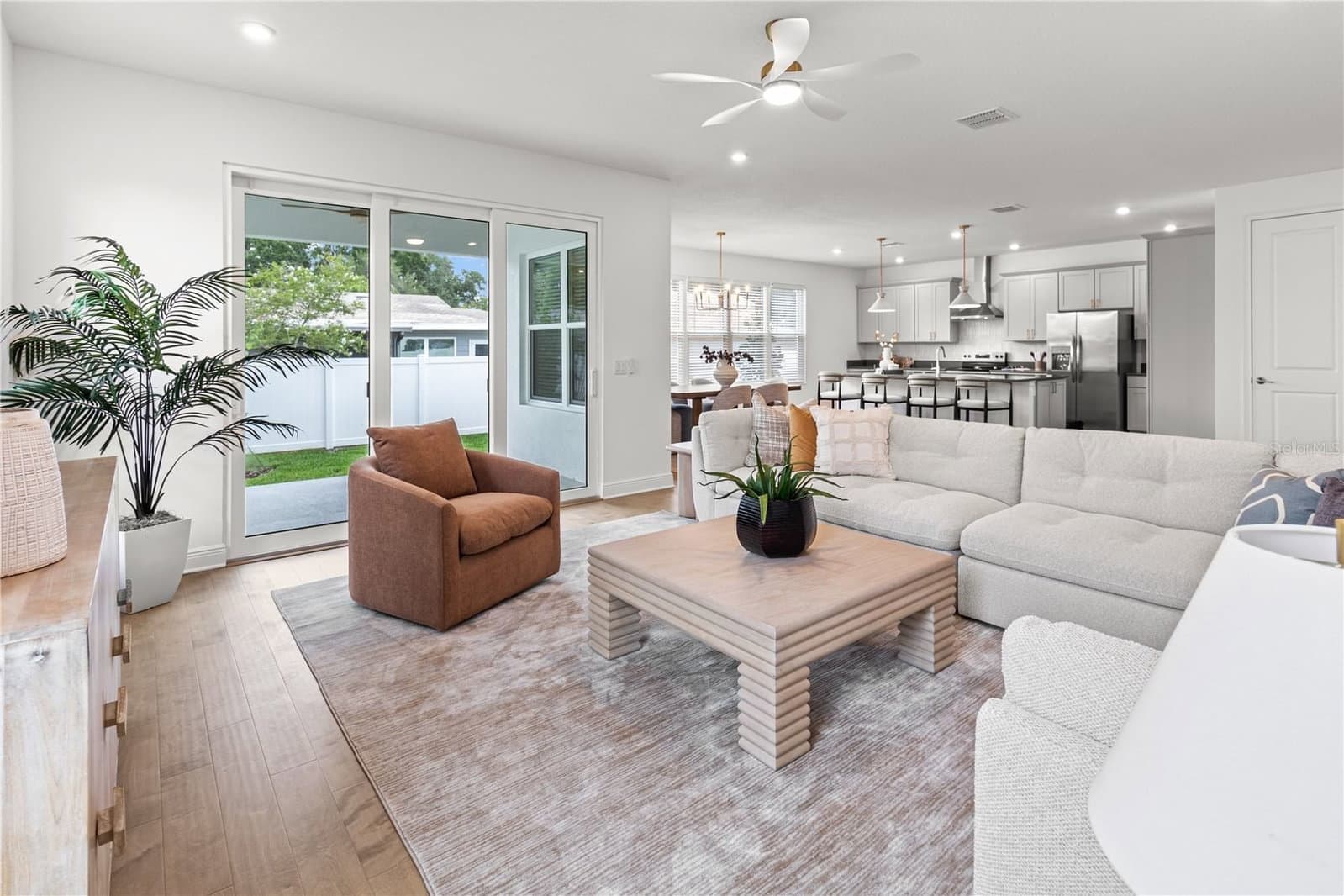 4421 BAY COURT