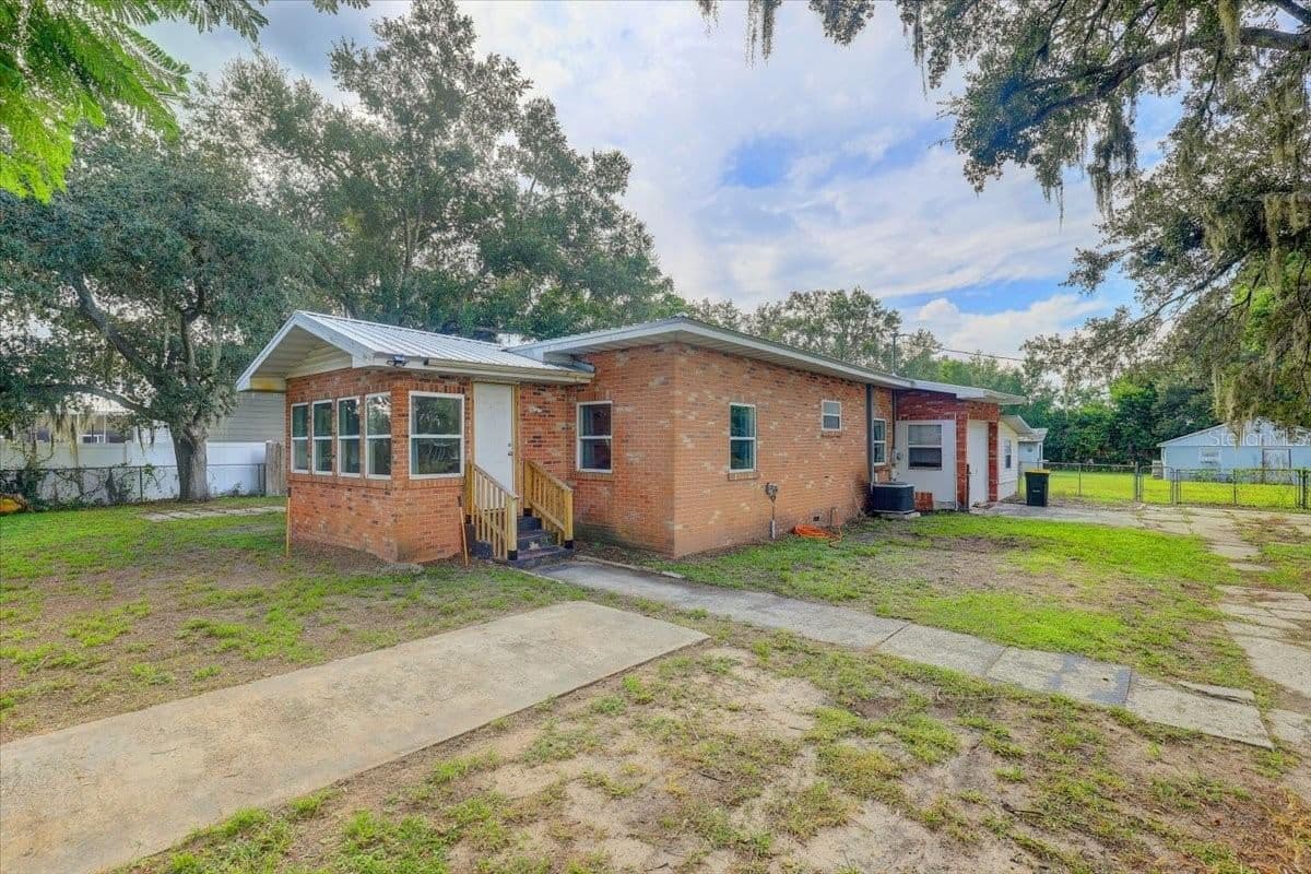 2557 K VILLE, Auburndale, FL