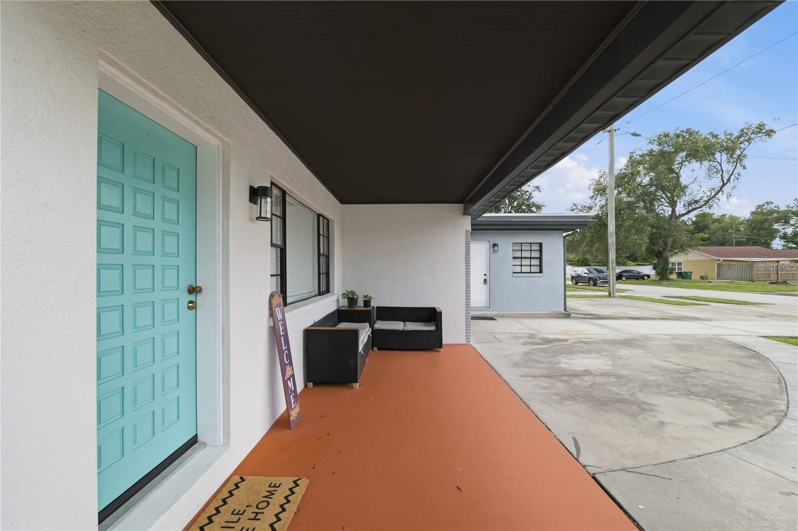 2607 CREST