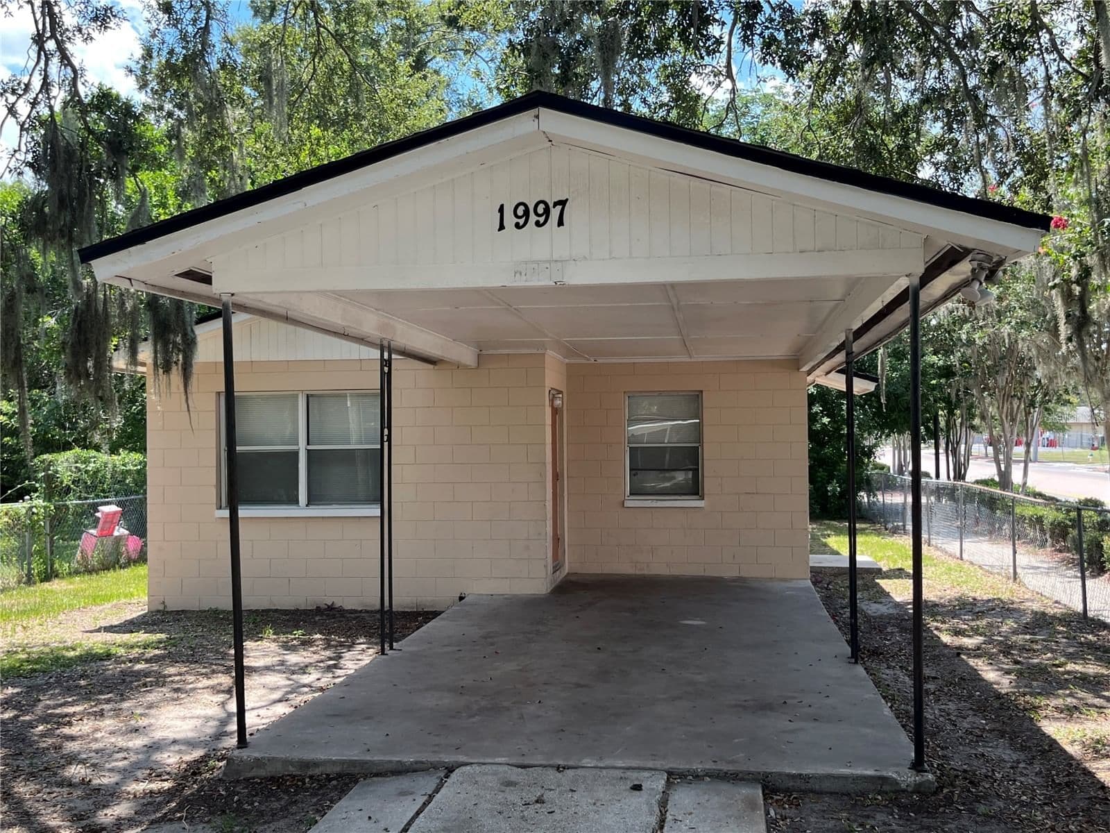 1997 5TH, Winter Haven, FL