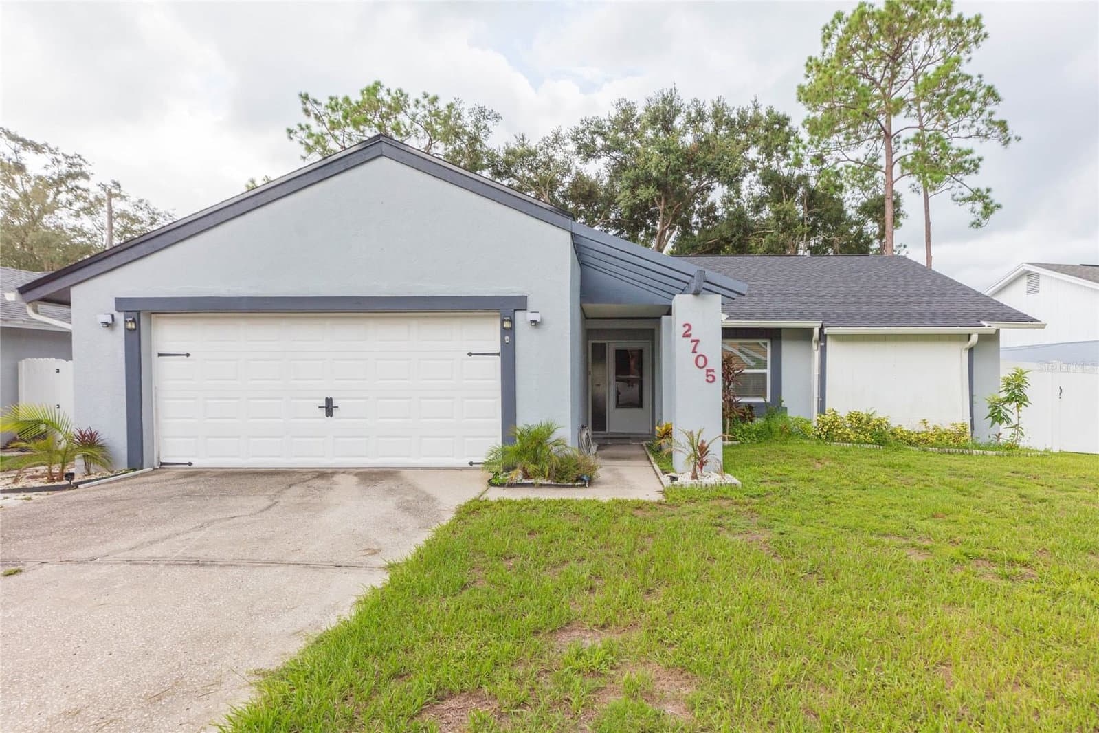 2705 LAKEVILLE