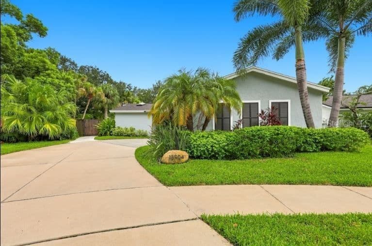 13904 HAYWARD