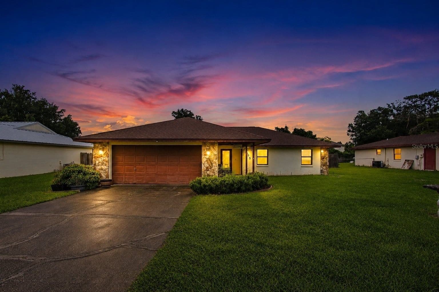 5055 CAMBRY, Lakeland, FL