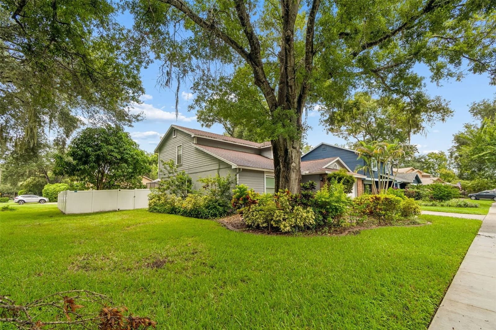 16507 CRANWOOD