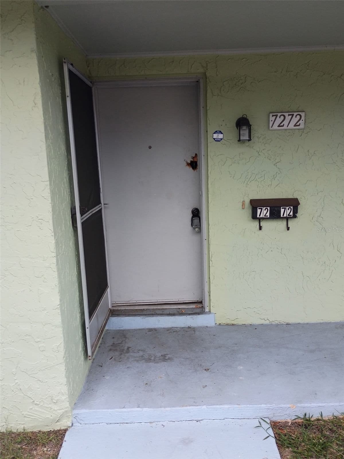 7272 BALBOA
