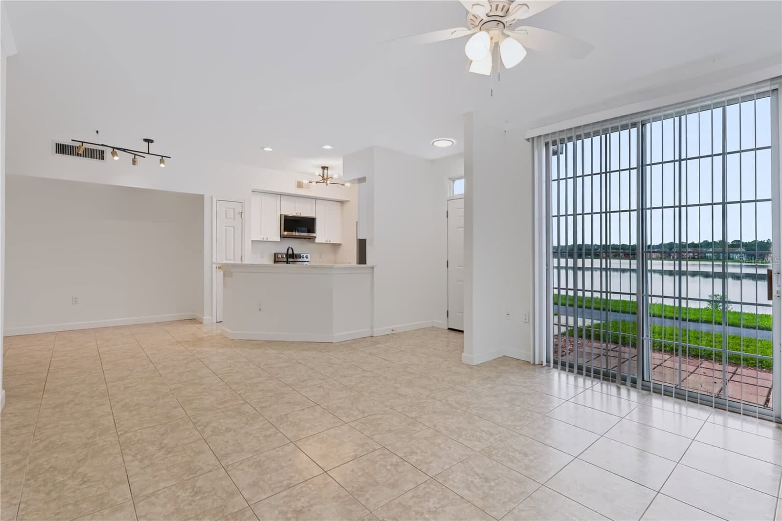 9818 LAKE CHASE ISLAND