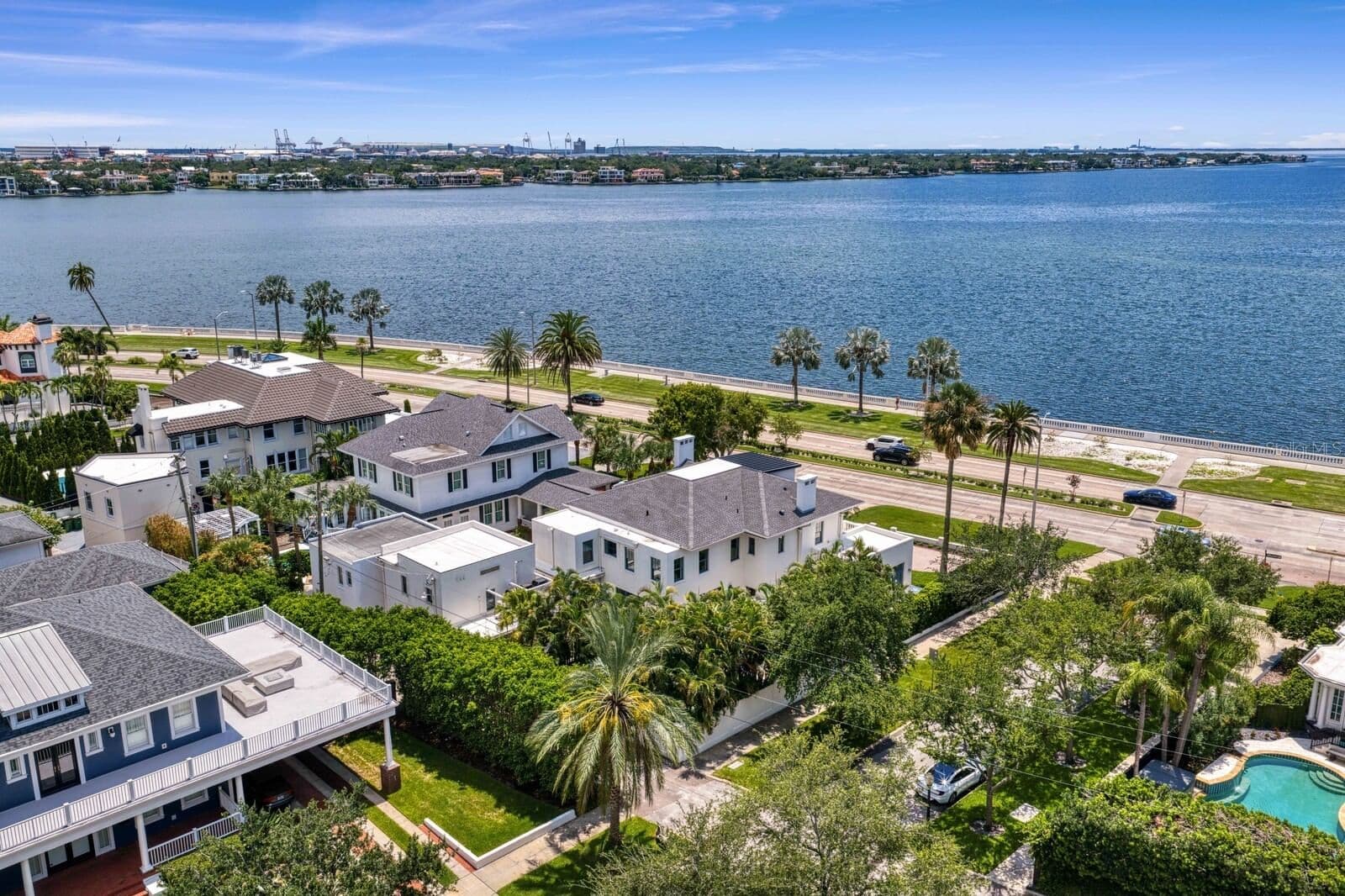 907 BAYSHORE Boulevard