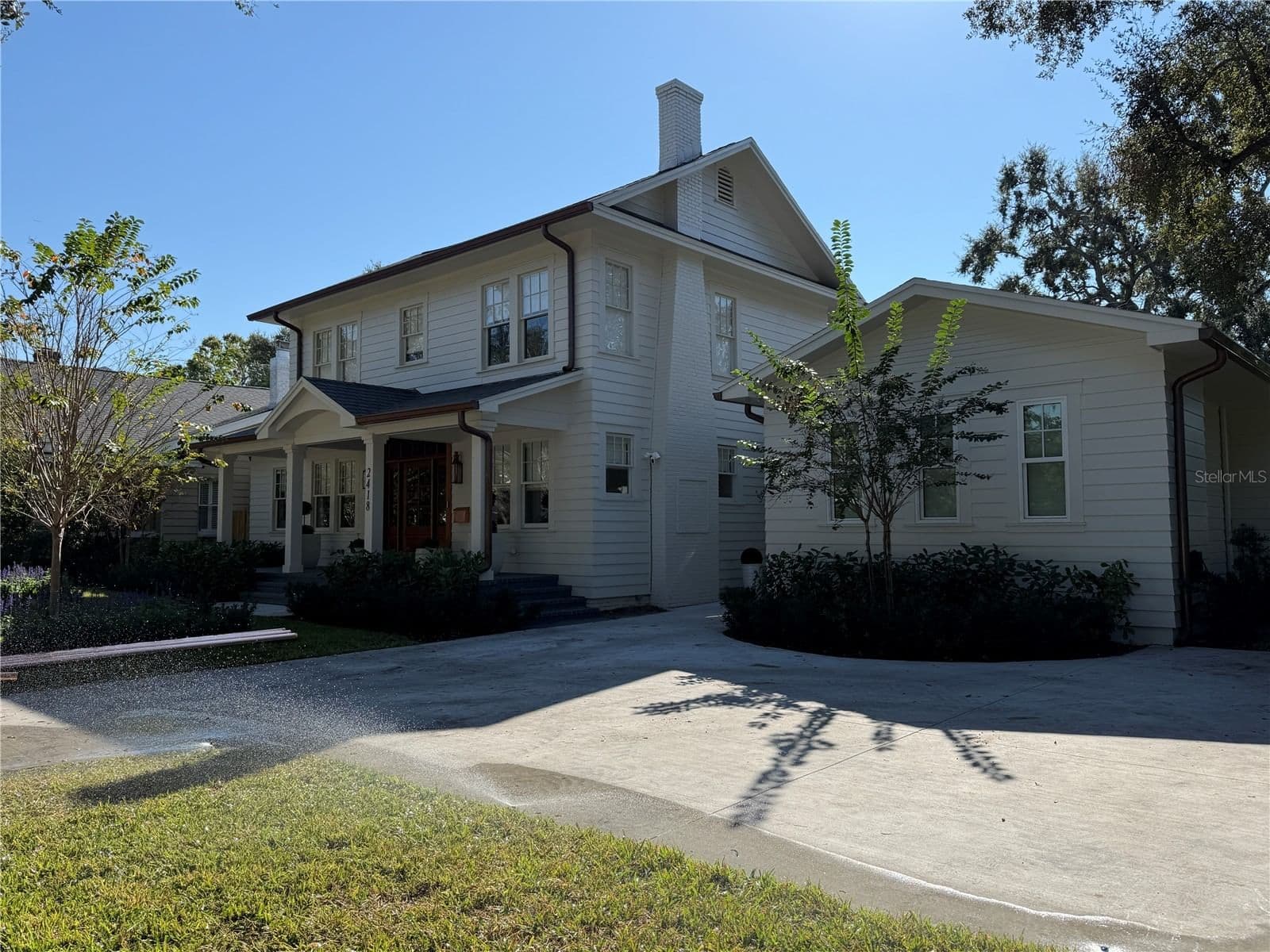 2418 WATROUS