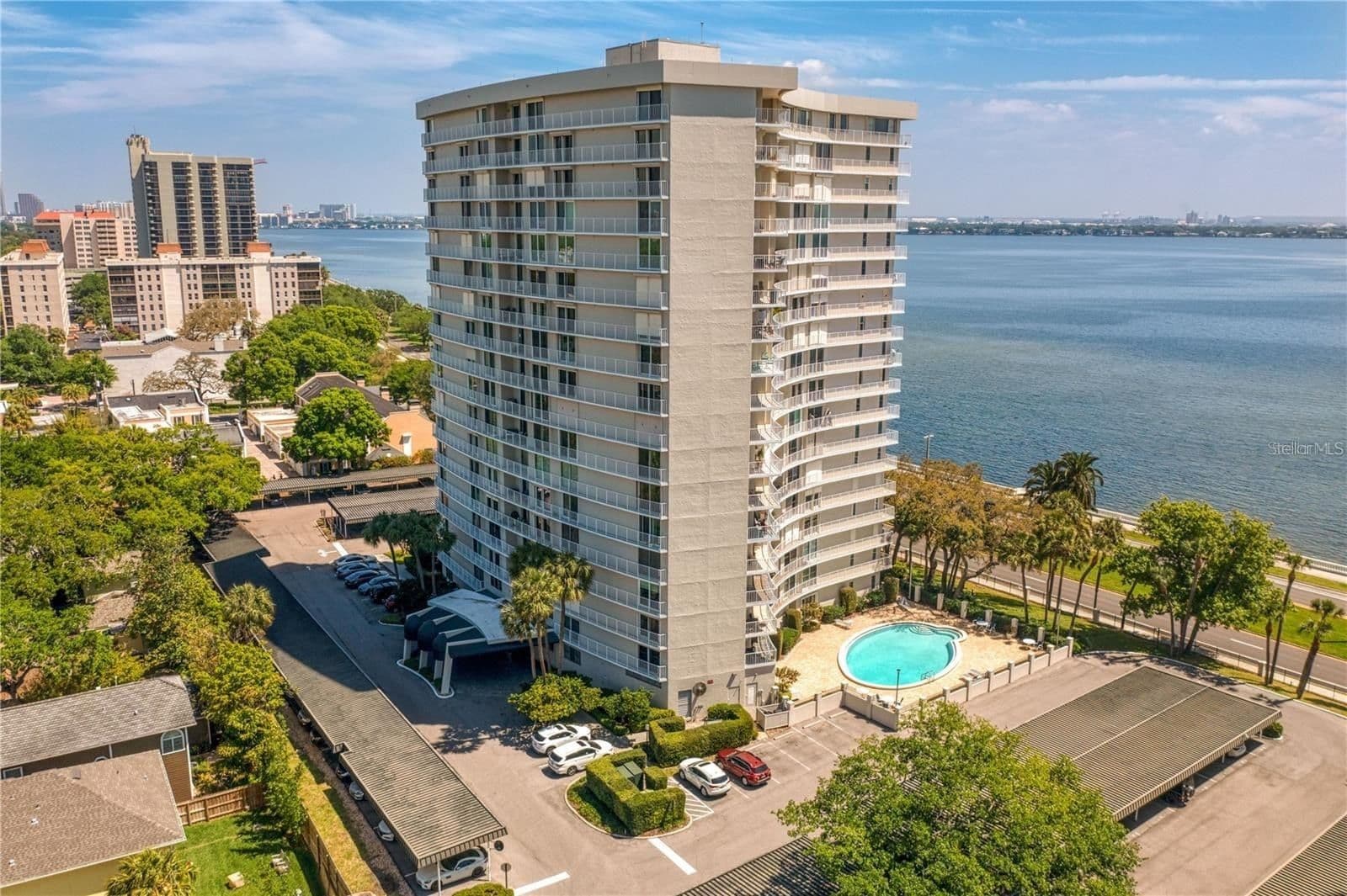 2611 BAYSHORE