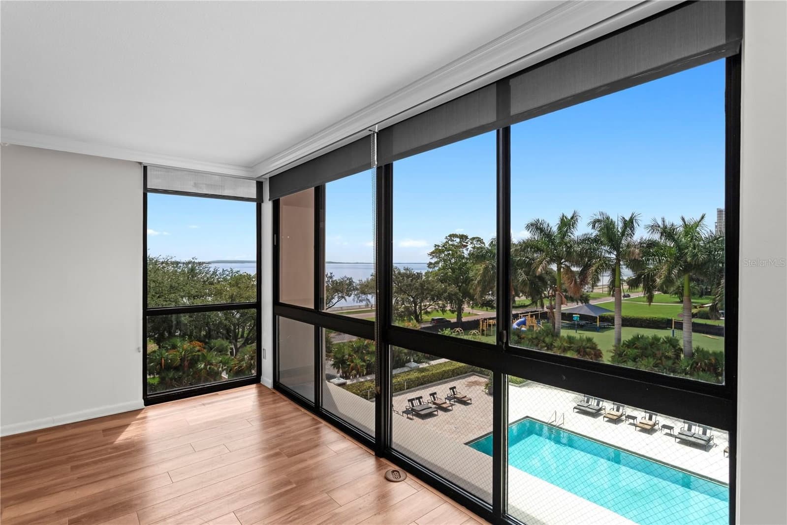 3301 BAYSHORE
