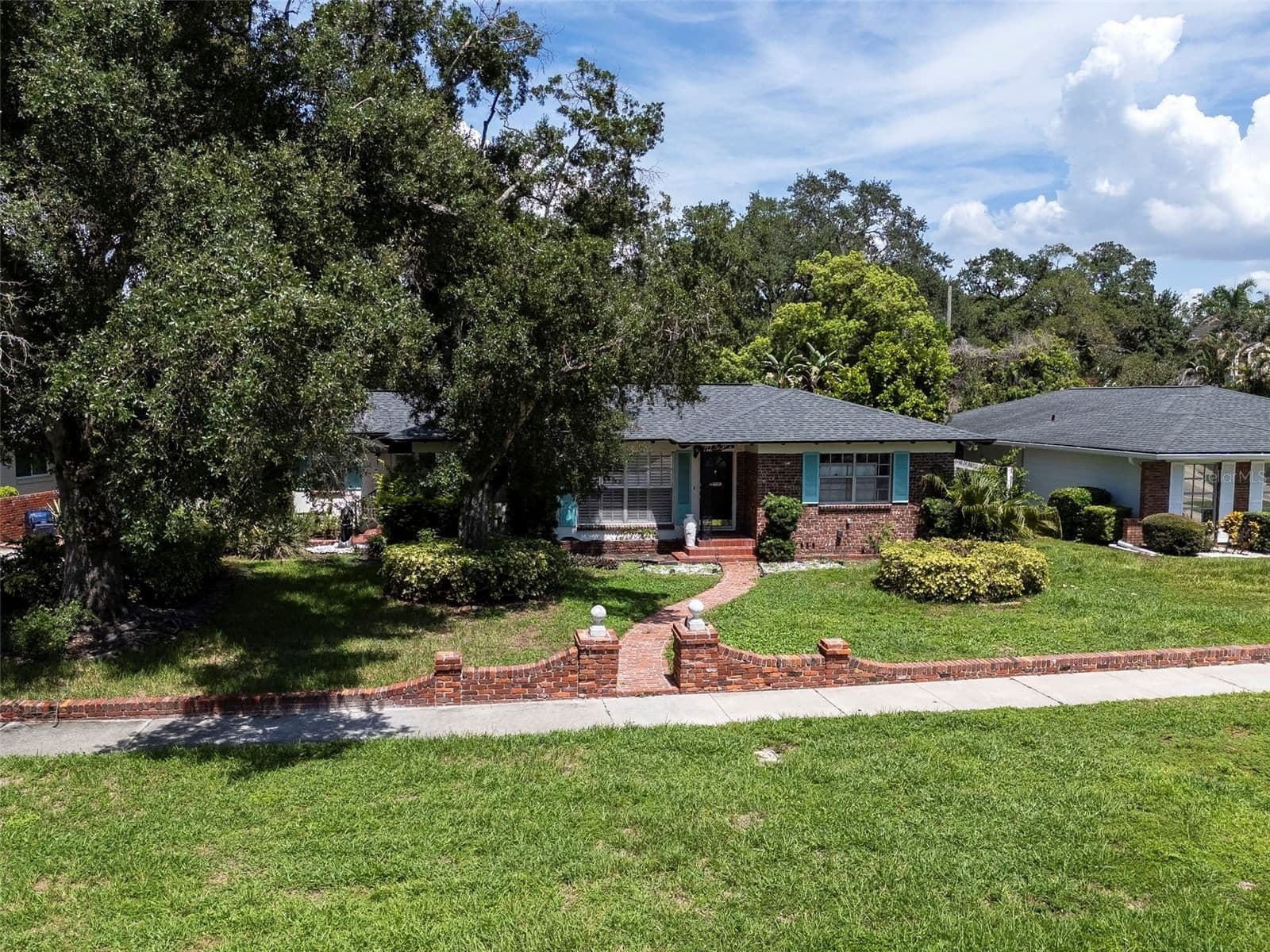 451 DAVIS