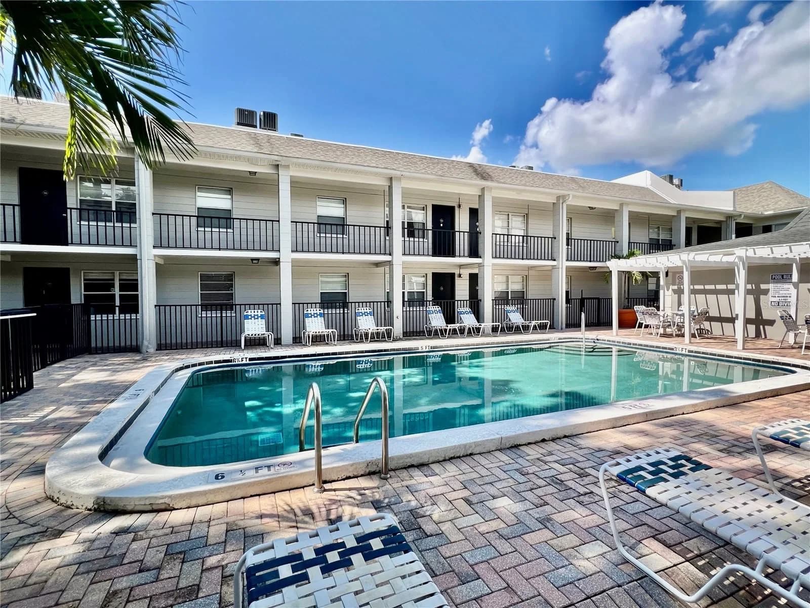 5221 BAYSHORE Boulevard #29