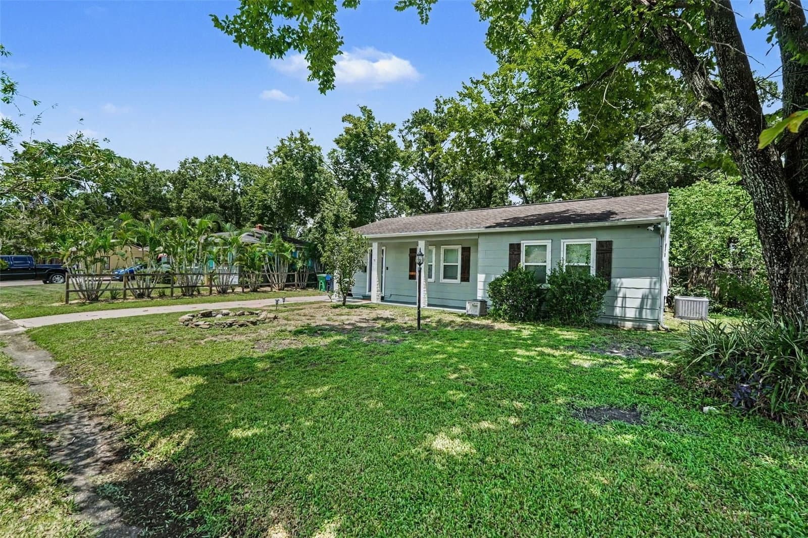 1509 BARR