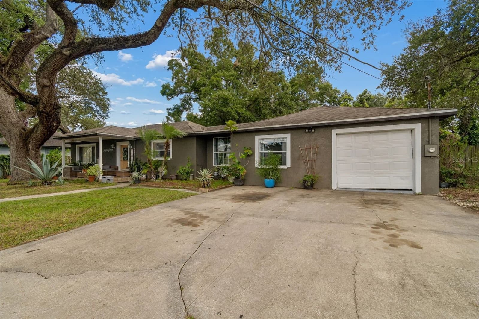 7307 HUNTLEY