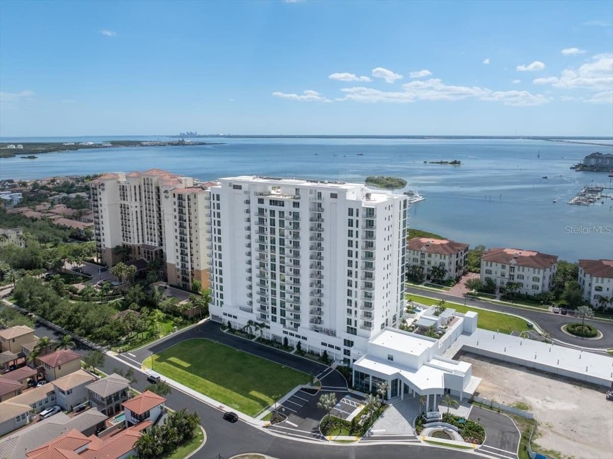 5713 BOWEN DANIEL DR., Tampa, FL