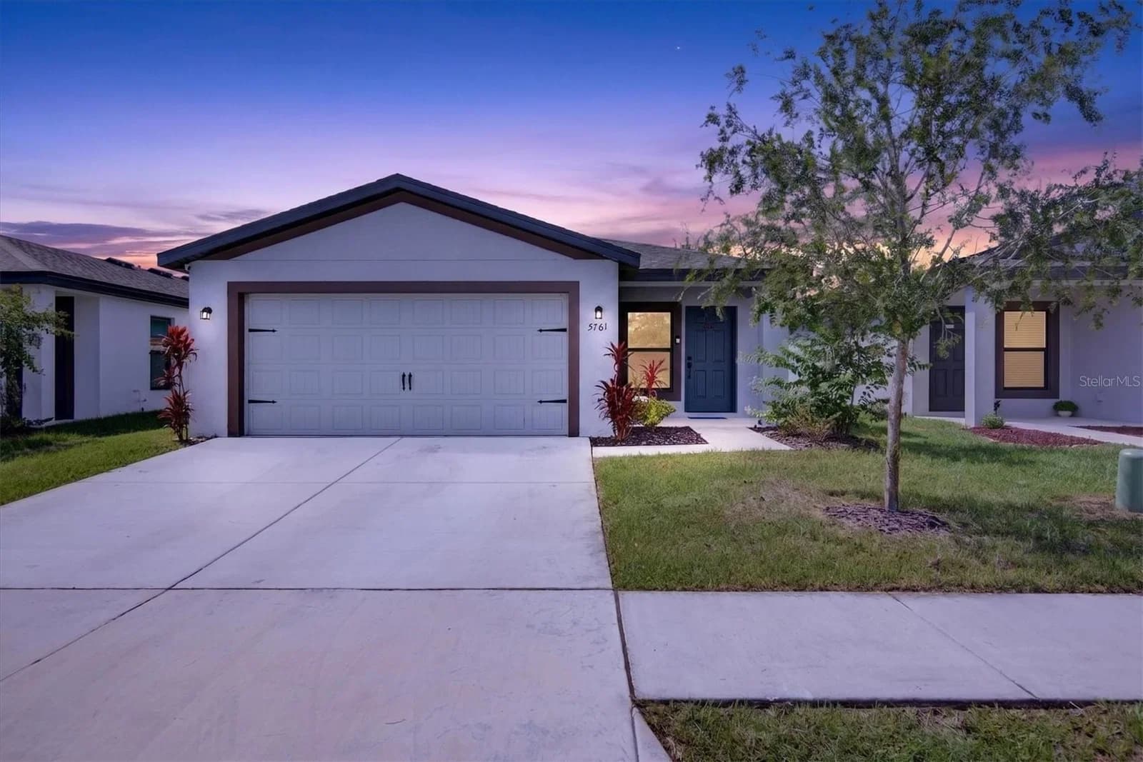 5761 HELMSMAN Court