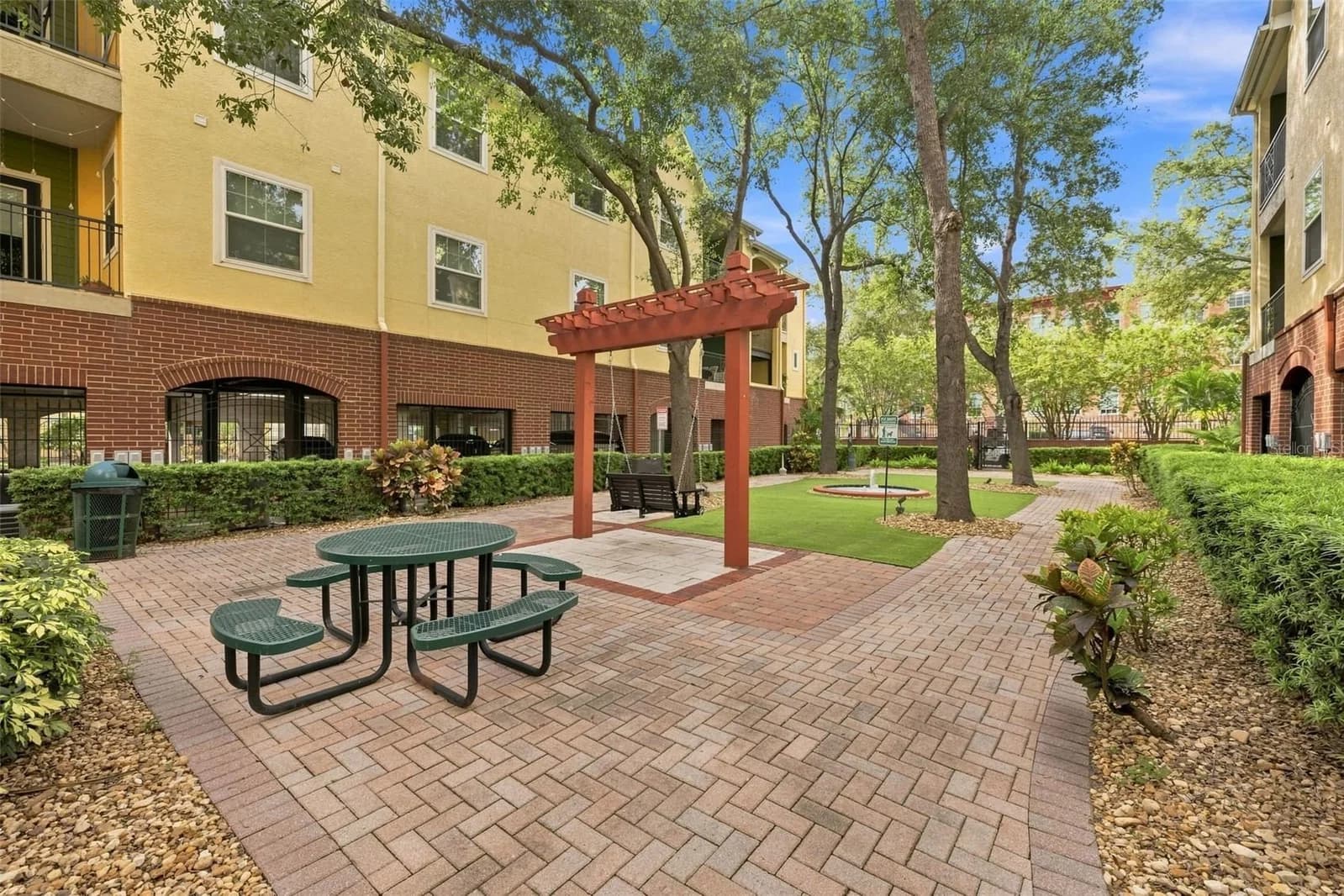 2010 PALM Avenue #14320