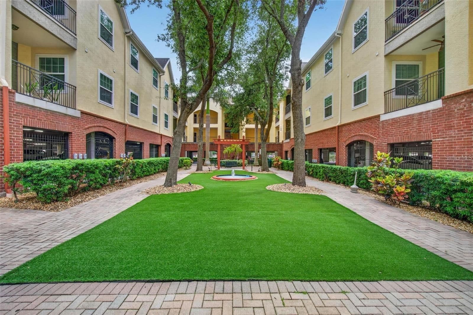 2010 PALM Avenue #14320