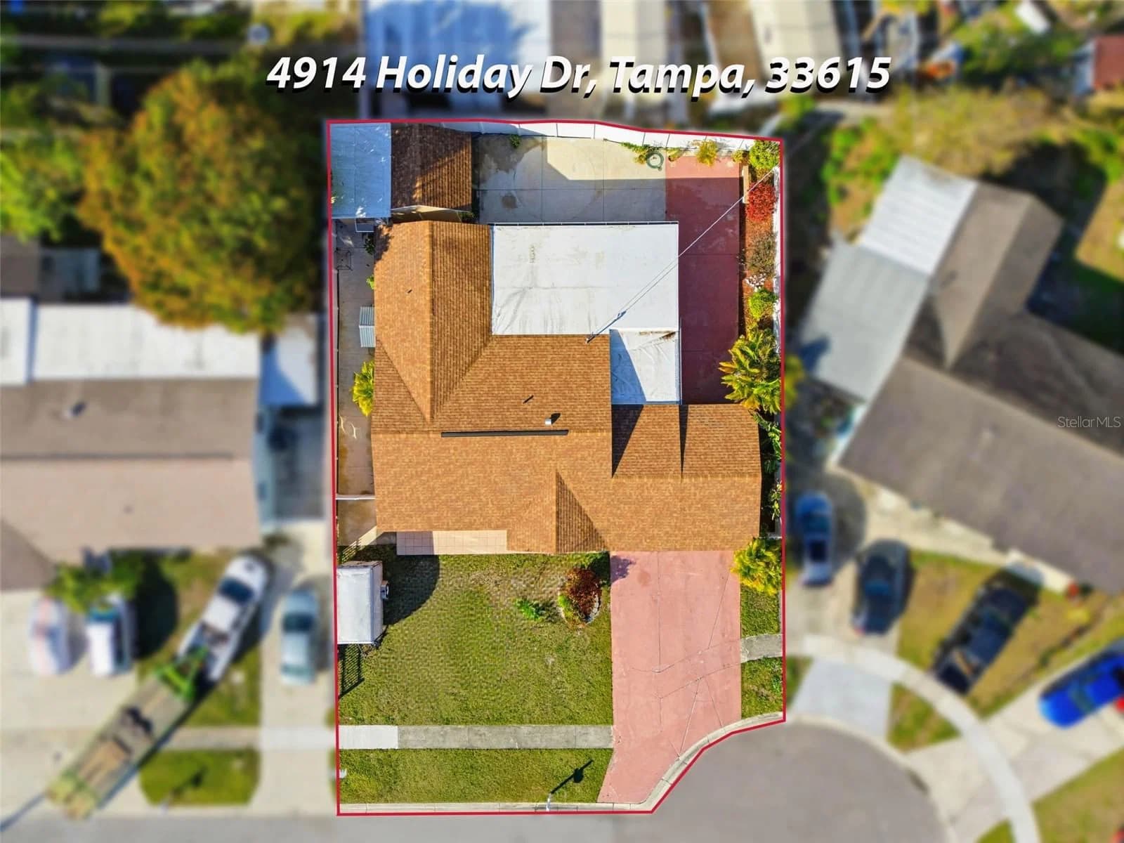 4914 HOLIDAY Drive