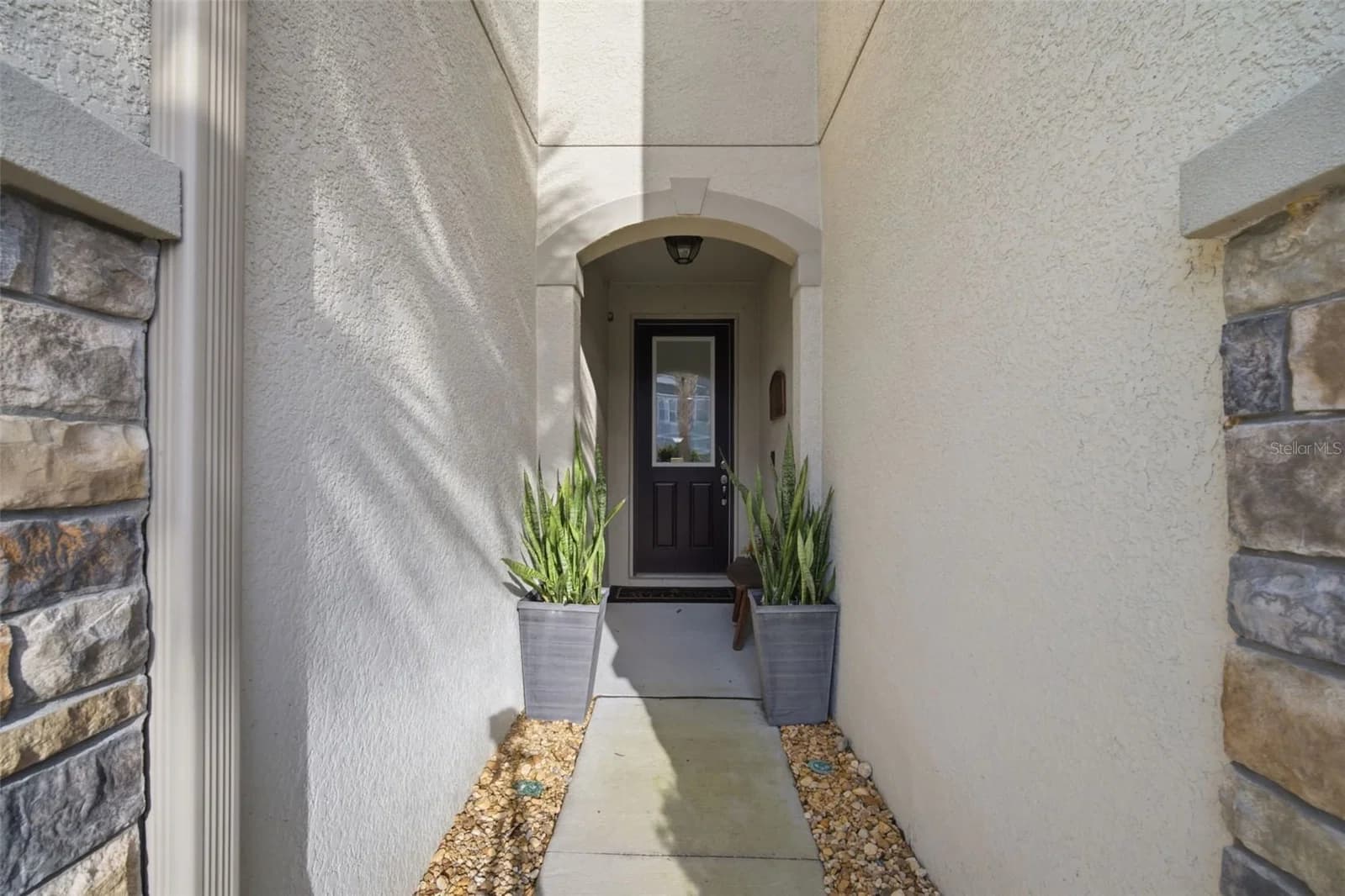 14215 PONDHAWK Lane
