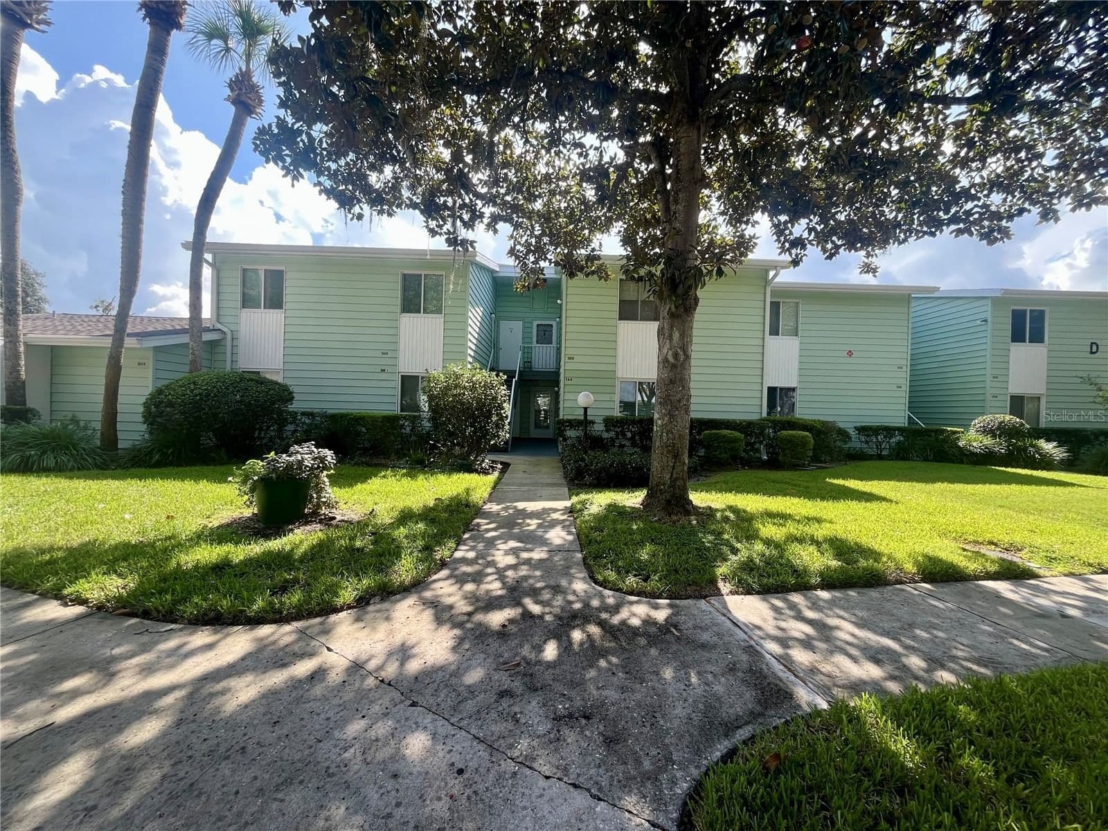 568 MIDWAY, Ocala, FL