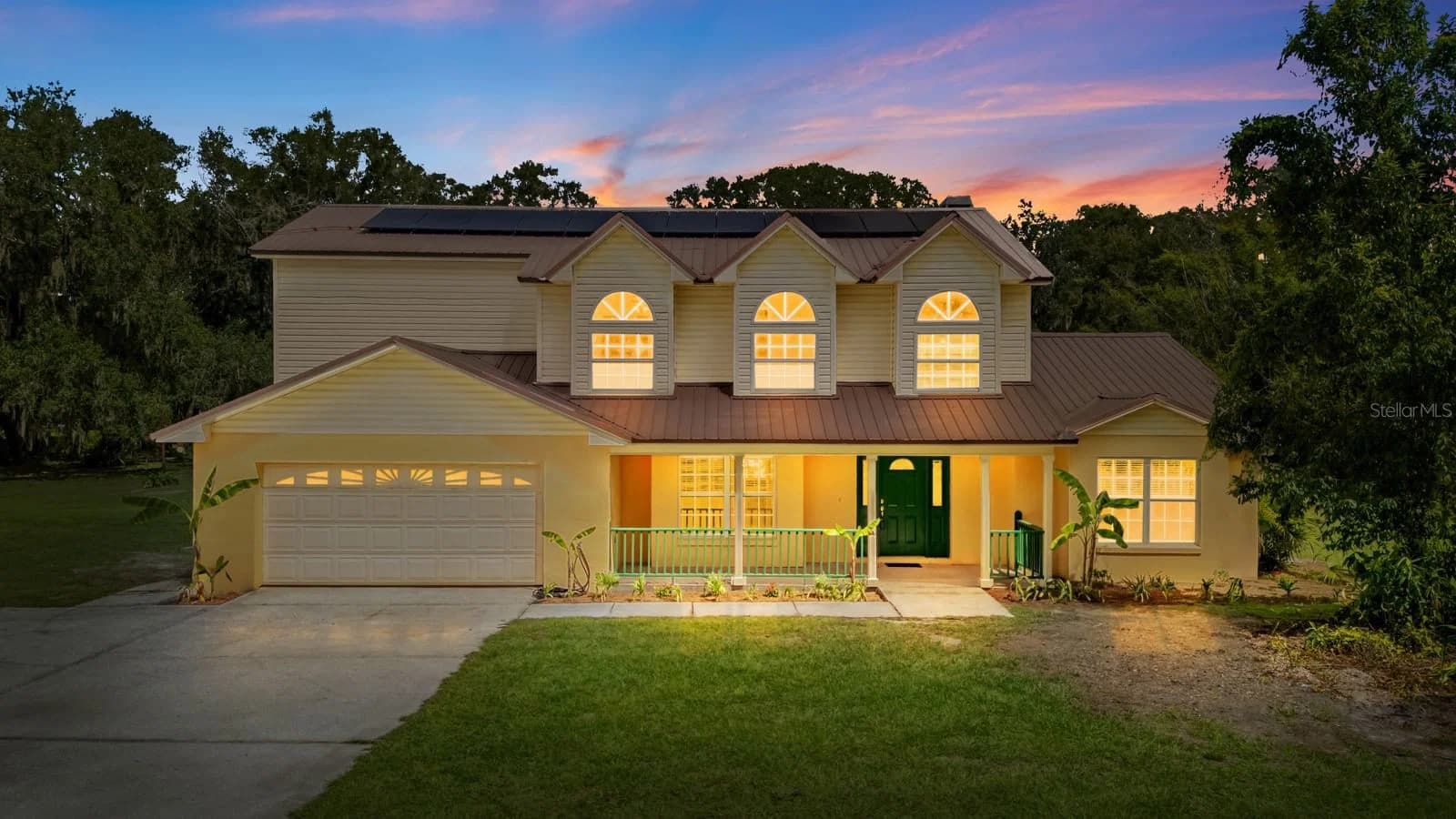 1435 CHERRY Lane