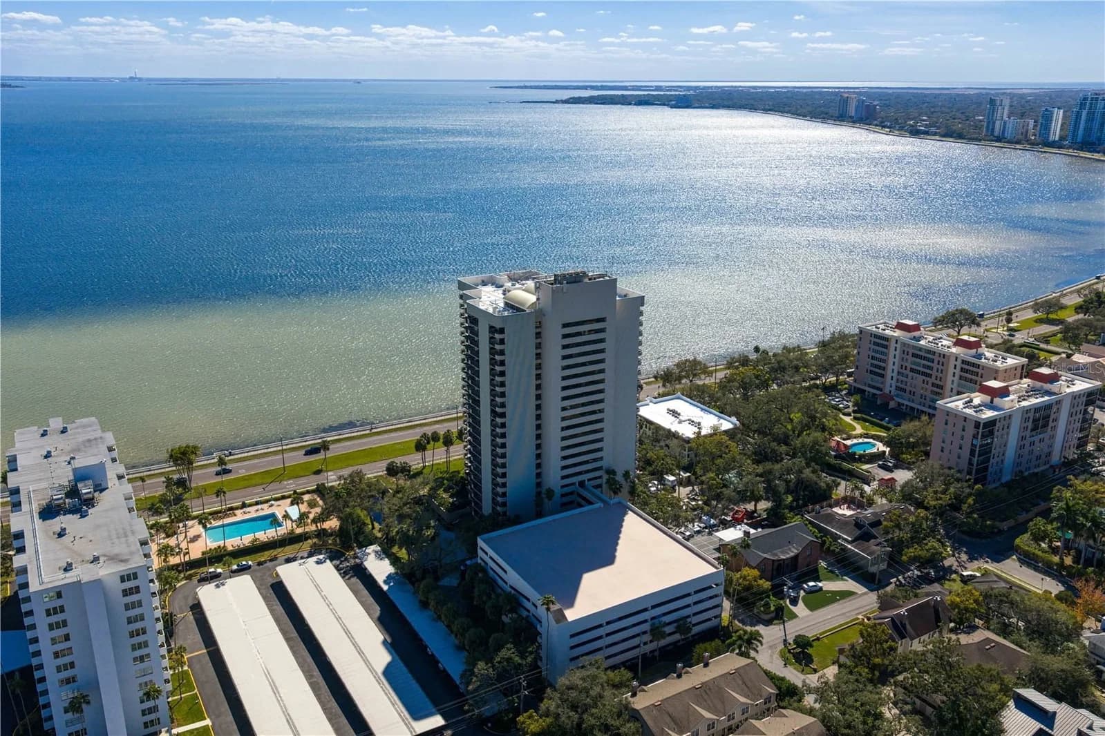 2413 BAYSHORE Boulevard #1605