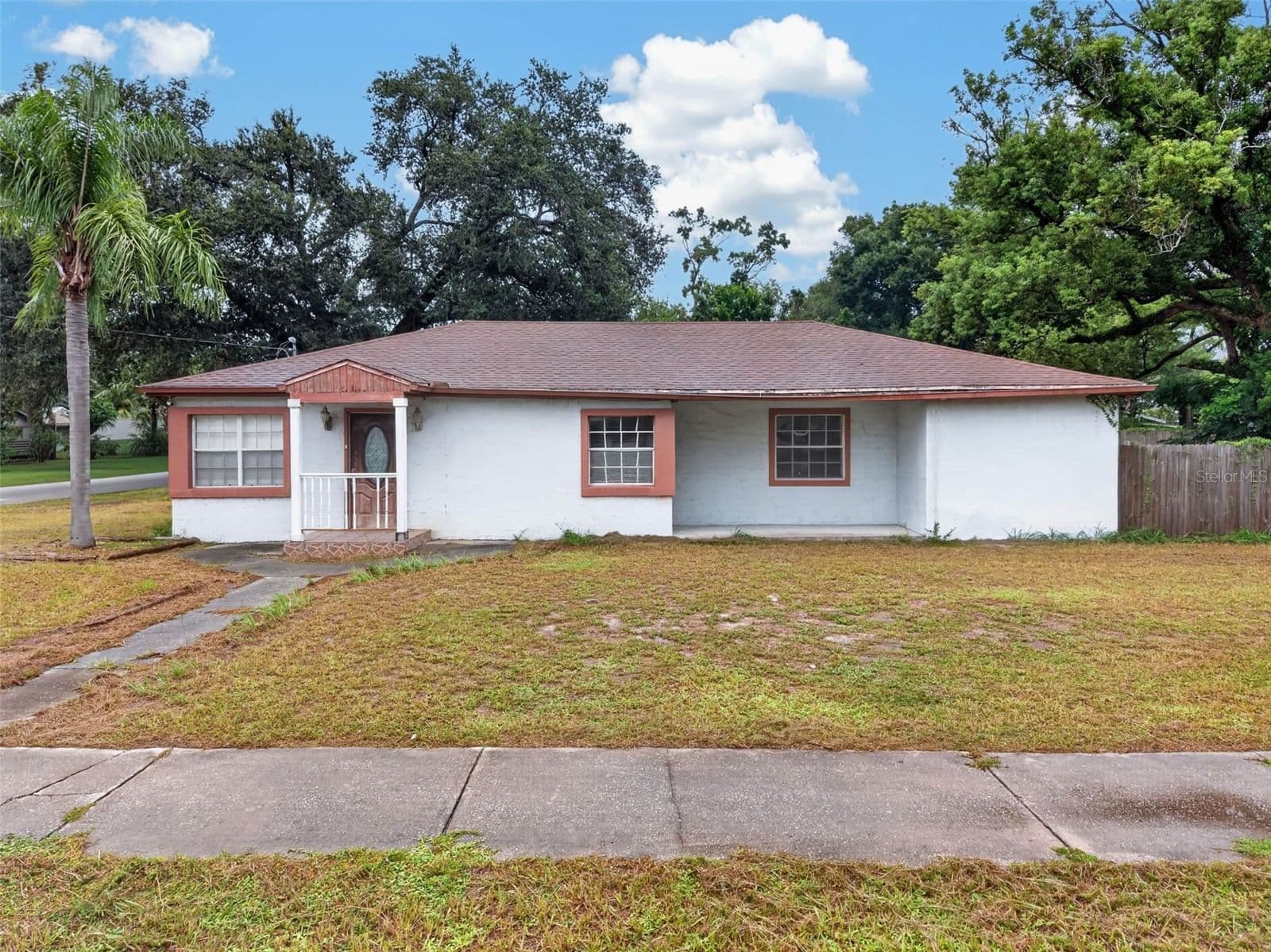 1302 SLIGH Avenue