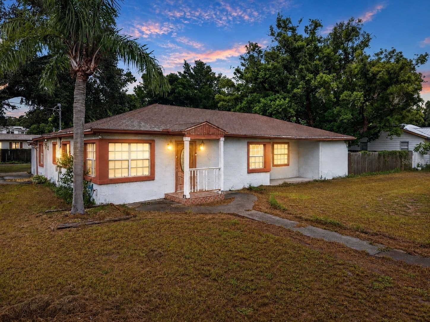 1302 SLIGH Avenue