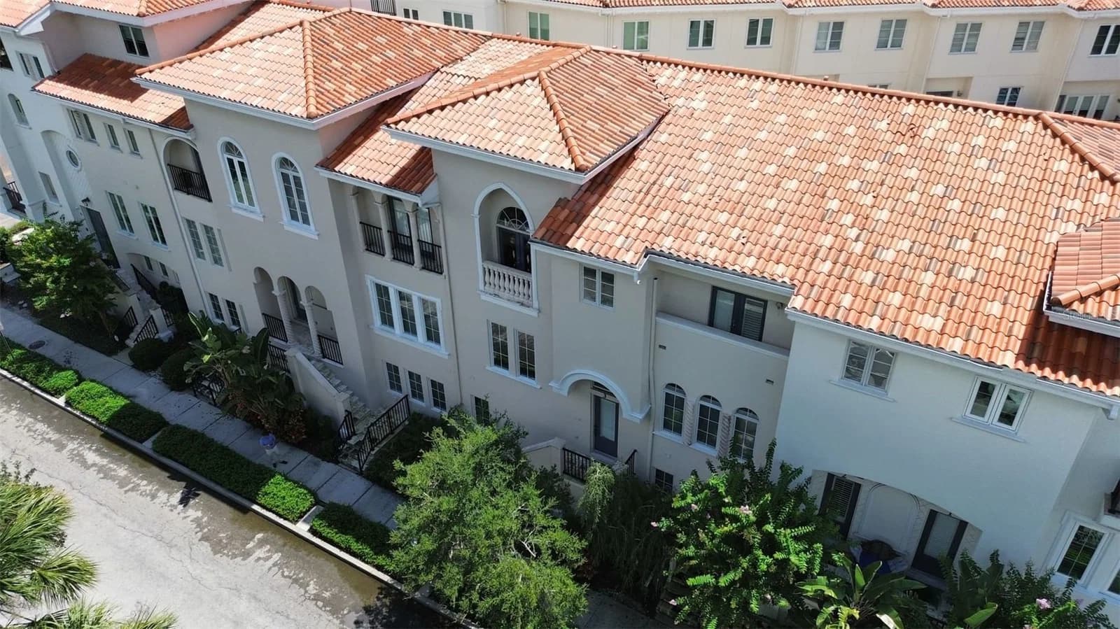 1001 ROME Avenue #3