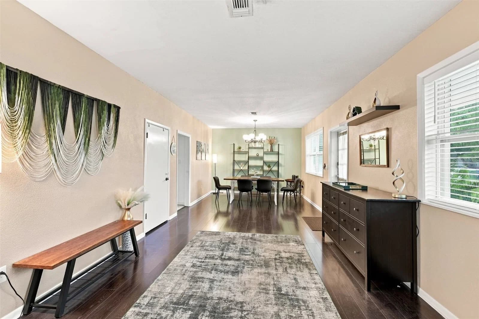 8911 HIGHLAND Avenue