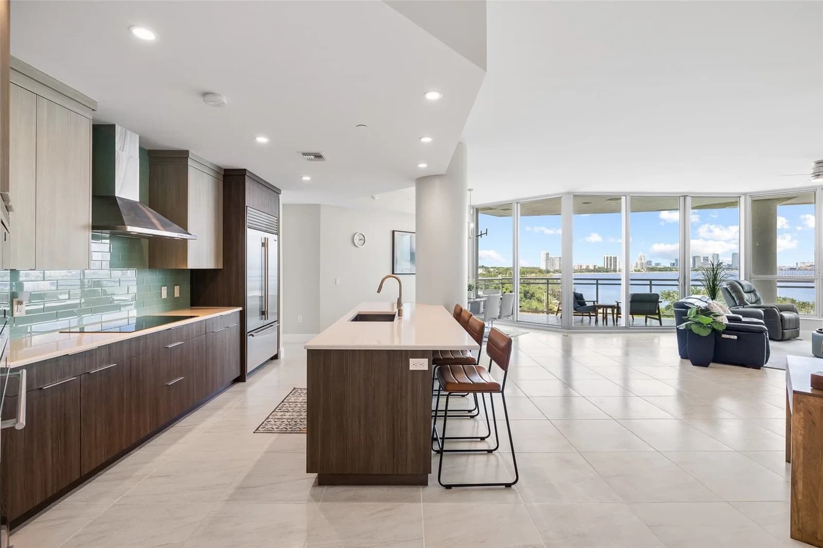 3401 BAYSHORE Boulevard #503