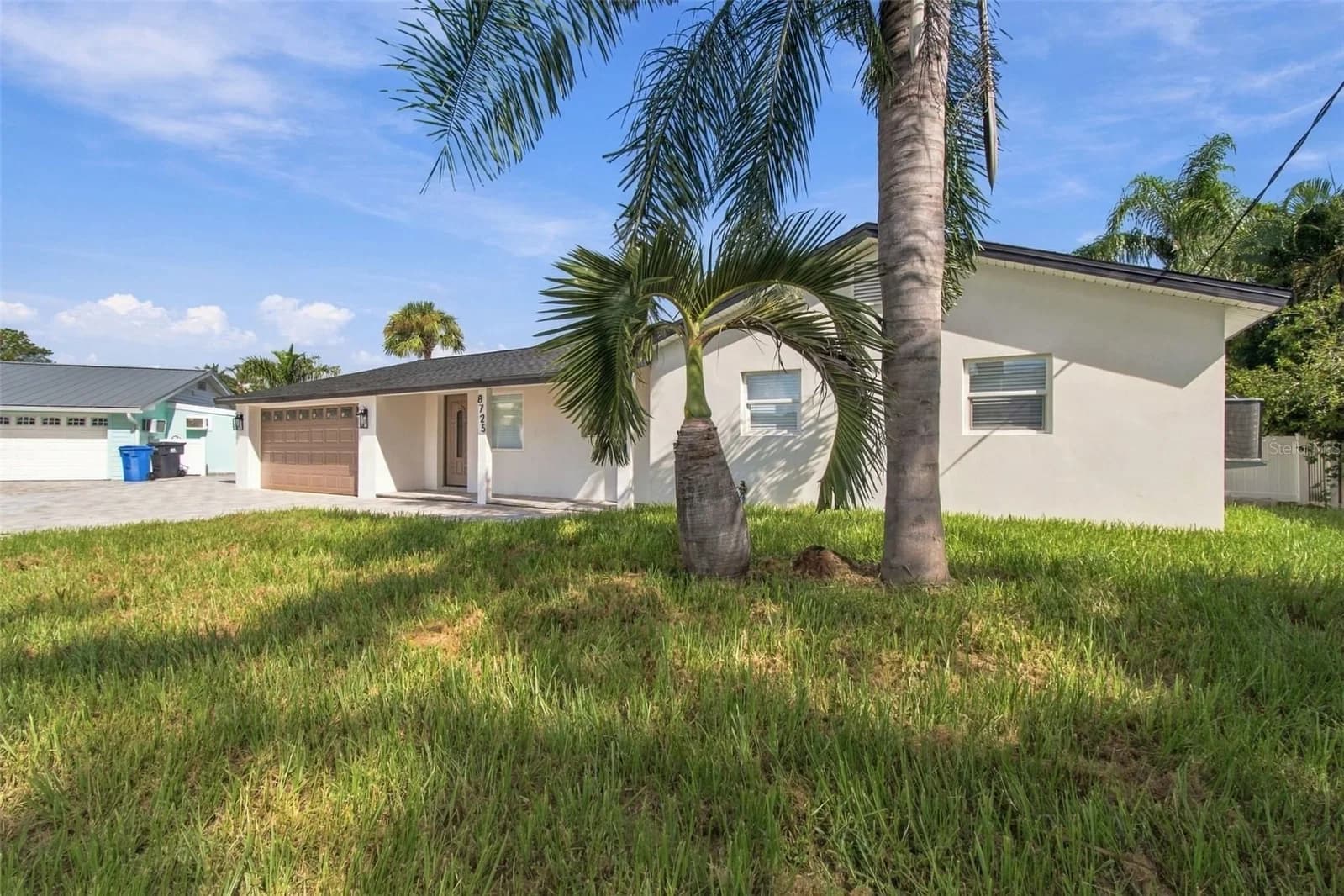 8725 THORNWOOD Lane