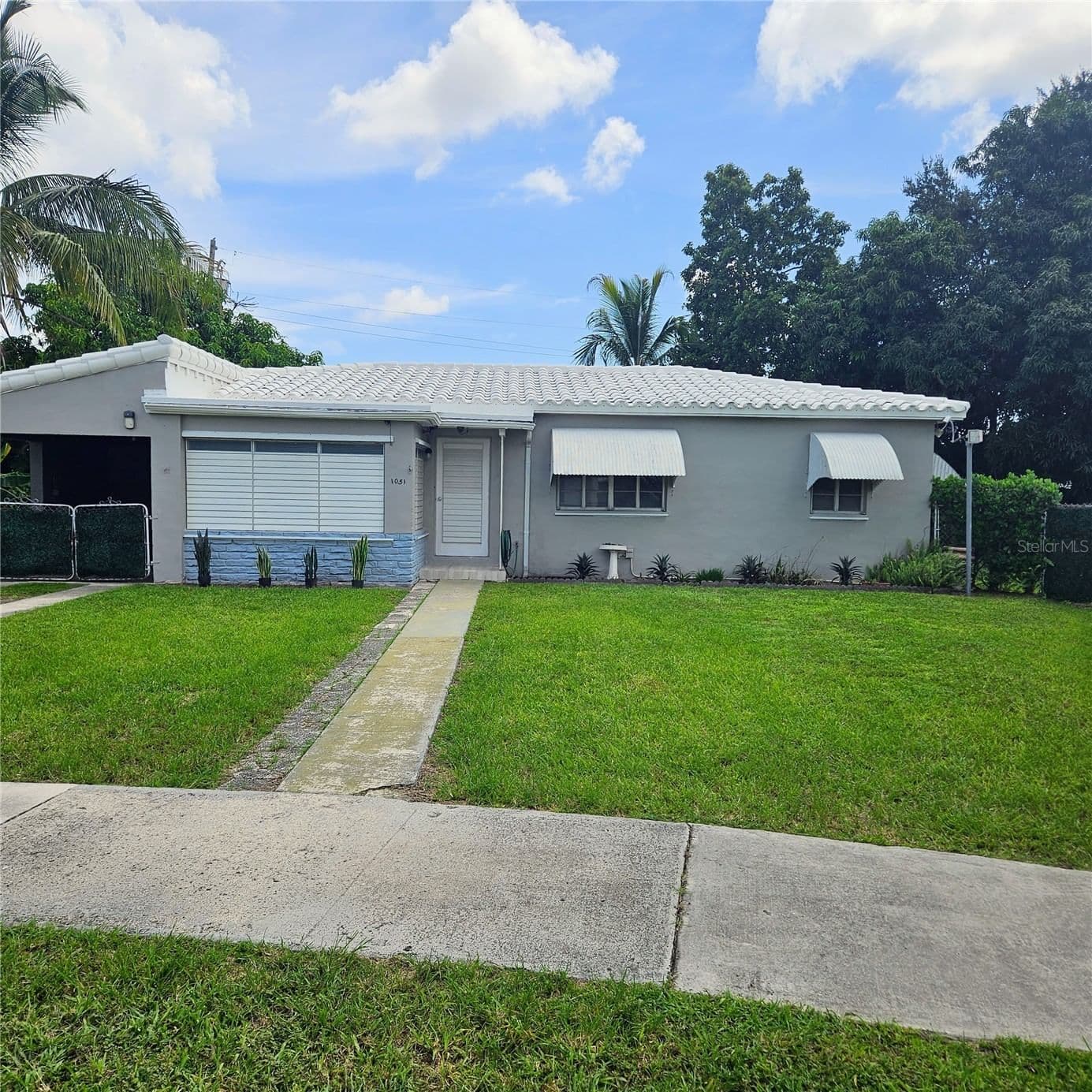 1051 72ND Court