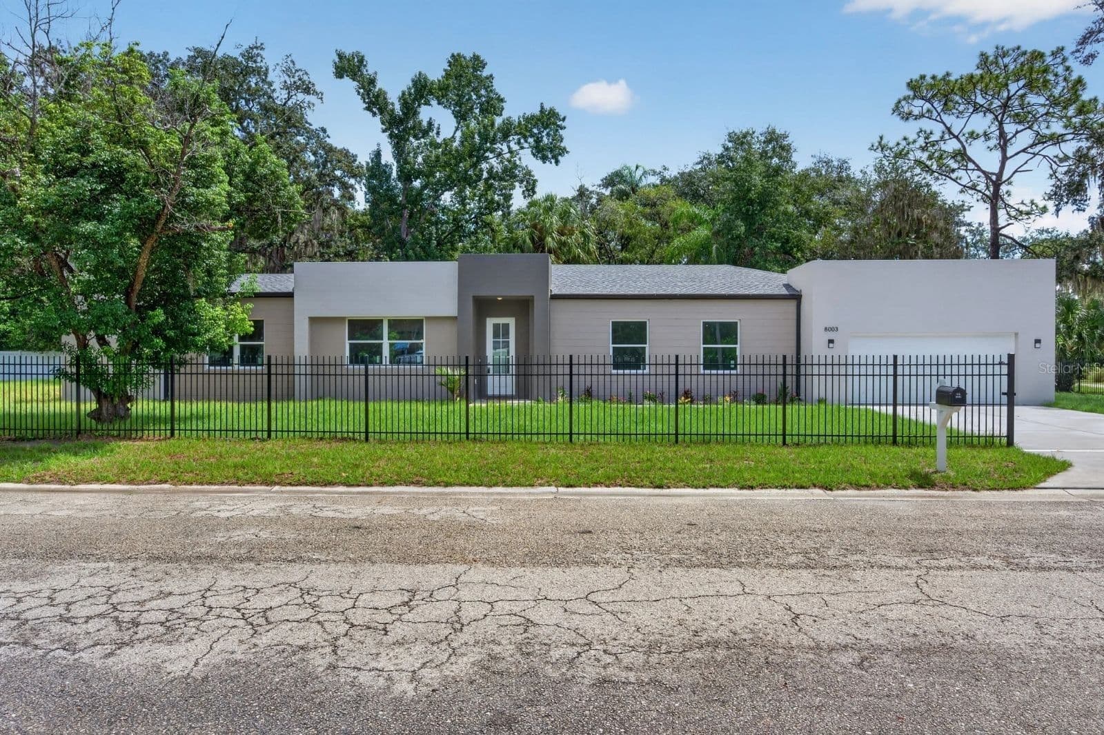 8003 CHANEY Lane