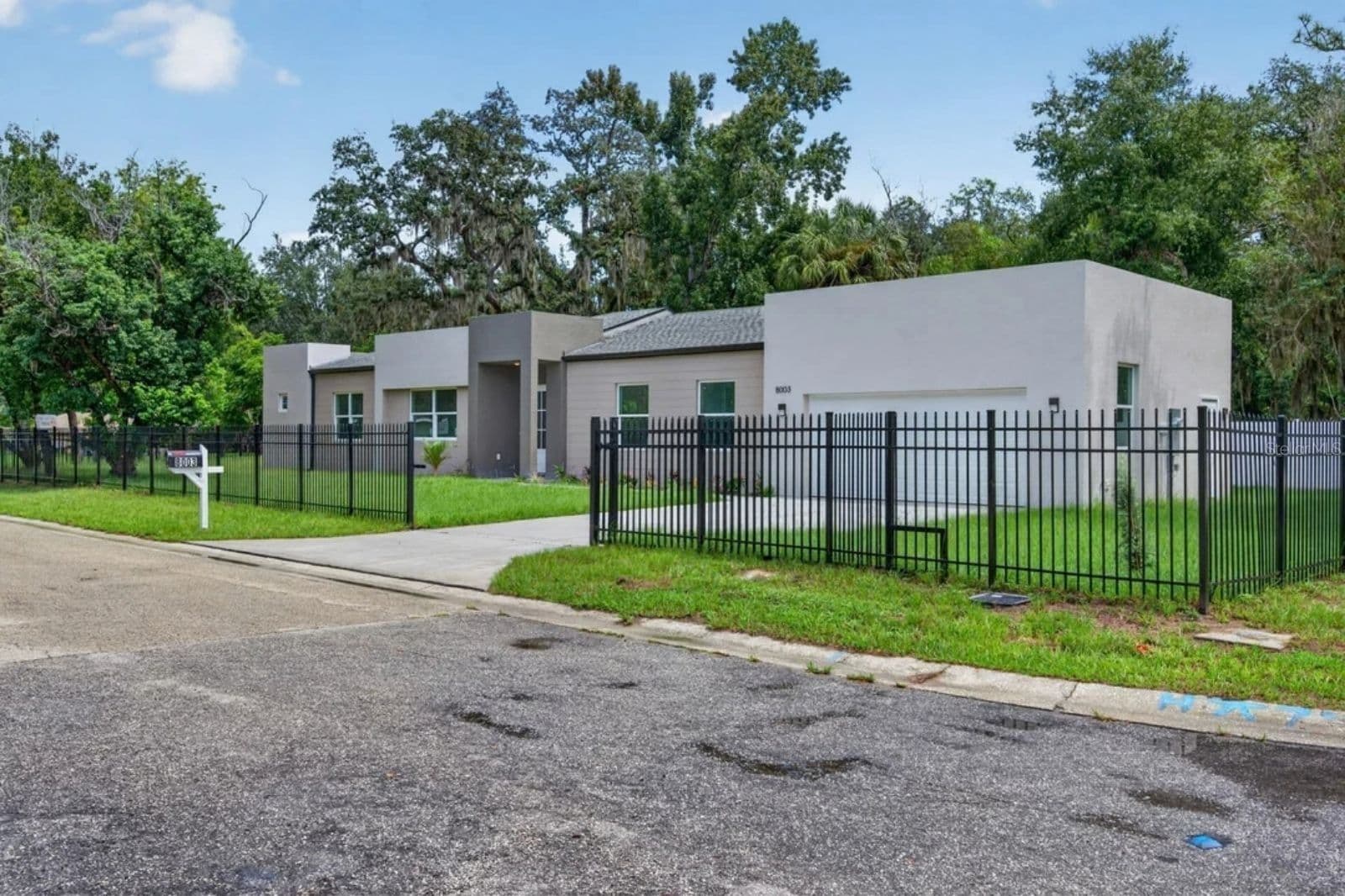 8003 CHANEY Lane