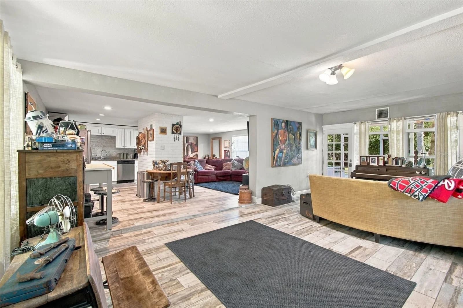 10803 OREGON Circle
