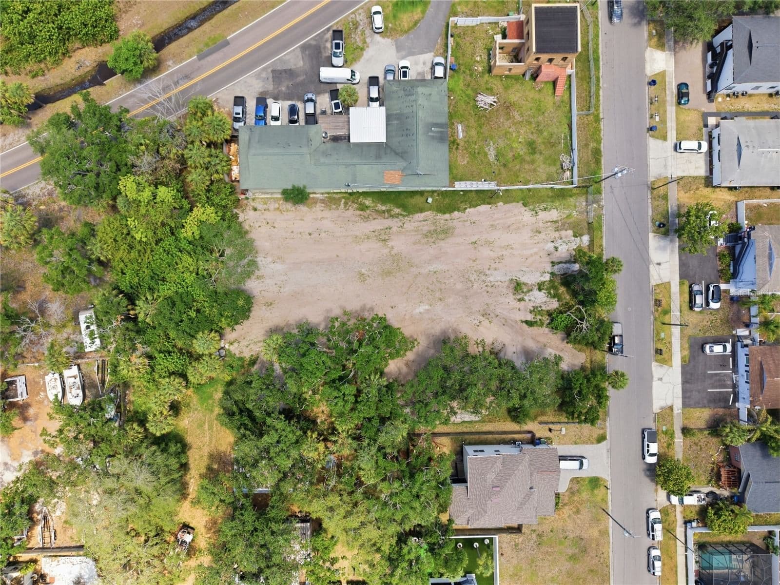 7105 KISSIMMEE Street